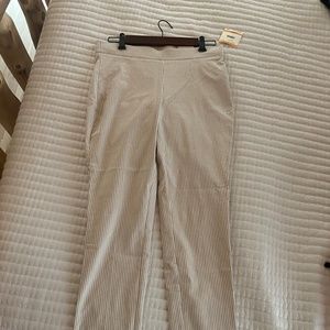 Ann Klein Slim Ankle Pants